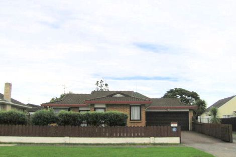 Photo of property in 1/8 Kingswood Road, Papatoetoe, Auckland, 2025
