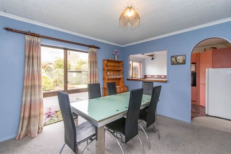 Photo of property in 69 Konini Street, Inglewood, 4330