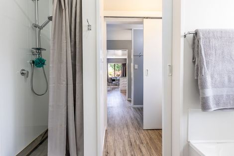 Photo of property in 23 Hookway Grove, Paraparaumu, 5032