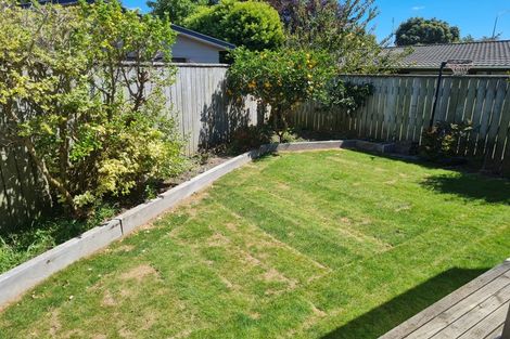Photo of property in 24b Dorset Crescent, Hokowhitu, Palmerston North, 4410