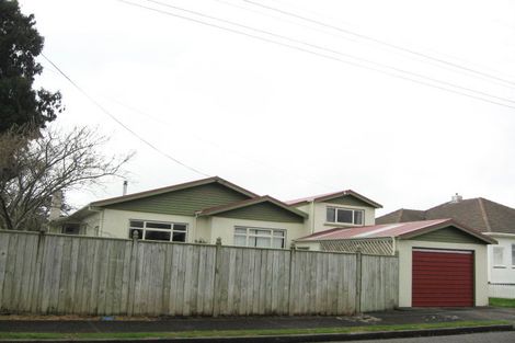 Photo of property in 13 Tokomaru Street, Welbourn, New Plymouth, 4312