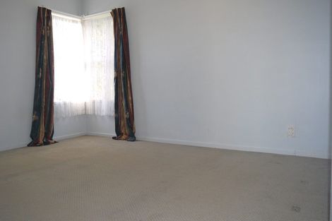 Photo of property in 1/11 Ballater Place, Highland Park, Auckland, 2010