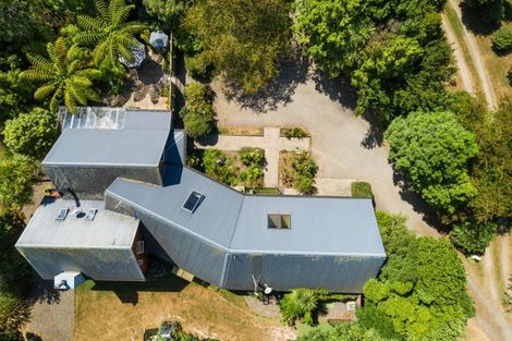 Photo of property in 355 Turitea Road, Turitea, Palmerston North, 4472