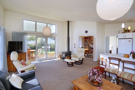 Photo of property in 16 Ferry Road, Woodend Beach, Kaiapoi, 7691