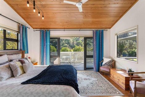 Photo of property in 46 Herbert Drive, Whangamata, 3620