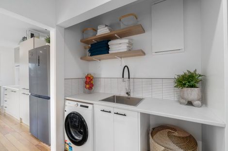 Photo of property in 170 Condell Avenue, Papanui, Christchurch, 8053