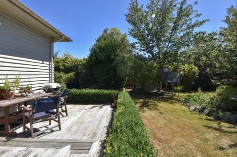 Photo of property in 22 Philip Street, Carterton, 5713