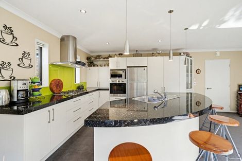 Photo of property in 16 Kensington Avenue, Rangiora, 7400