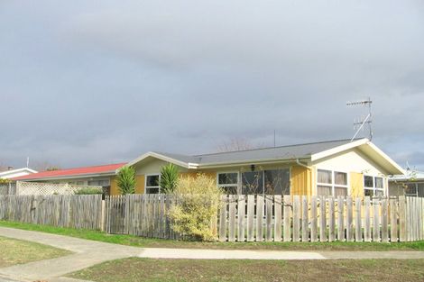 Photo of property in 83 Westminster Avenue, Tamatea, Napier, 4112