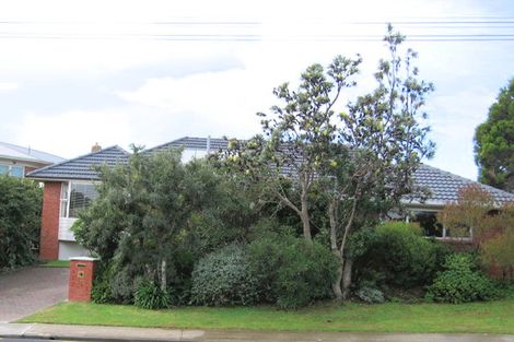Photo of property in 130 Clovelly Road, Bucklands Beach, Auckland, 2012