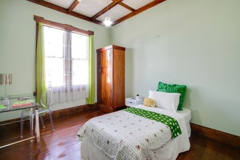 Photo of property in 801 Avenue Road East, Parkvale, Hastings, 4122