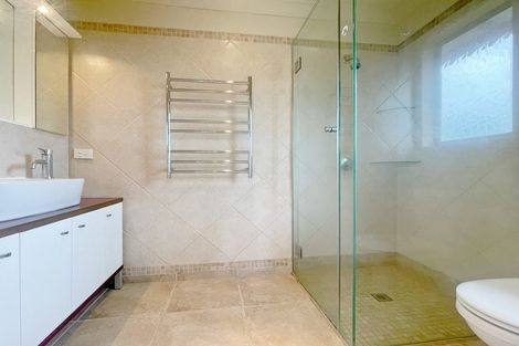 Photo of property in 16a George Laurenson Lane, Mount Roskill, Auckland, 1041