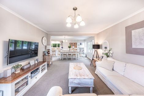 Photo of property in 21 Greenwood Close, Mairehau, Christchurch, 8013