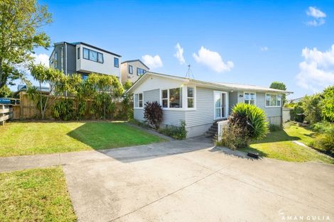 Photo of property in 19 Laura Street, Kelston, Auckland, 0602