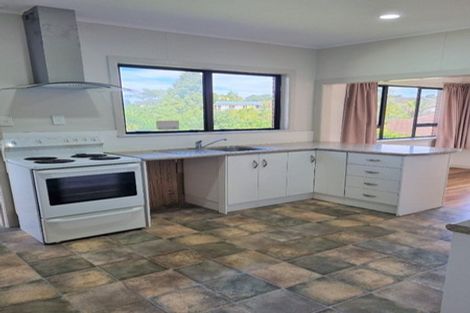 Photo of property in 17 Willerton Avenue, New Lynn, Auckland, 0600