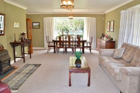 Photo of property in 75 Freemans Road, Otaki, 5512