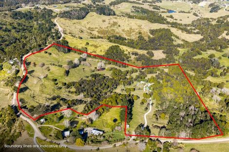 Photo of property in 330 Franklin Road, Paparoa, 0571