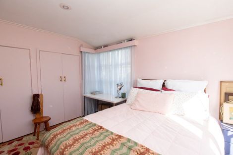 Photo of property in 22 Kaihere Road, Ngatea, 3503