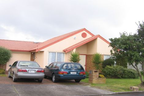 Photo of property in 4 Fernbrook Close, Burswood, Auckland, 2013