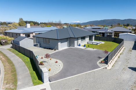 Photo of property in 22a Lawson Burrows Crescent, Te Anau, 9600