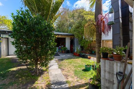 Photo of property in 18 Kilbirnie Crescent, Kilbirnie, Wellington, 6022