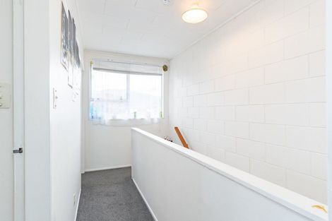 Photo of property in 2/781 Fergusson Drive, Elderslea, Upper Hutt, 5018