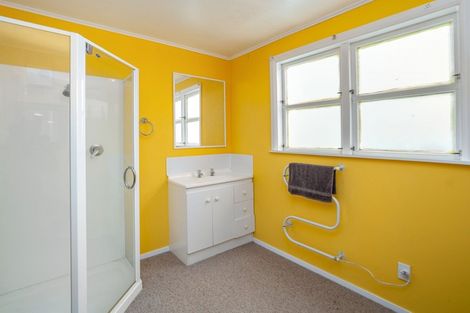 Photo of property in 1 Grey Street, Woodville, 4920