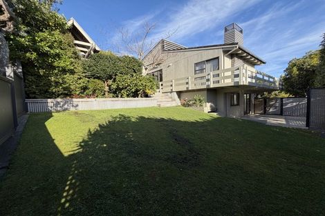 Photo of property in 24 Clovelly Road, Bucklands Beach, Auckland, 2012