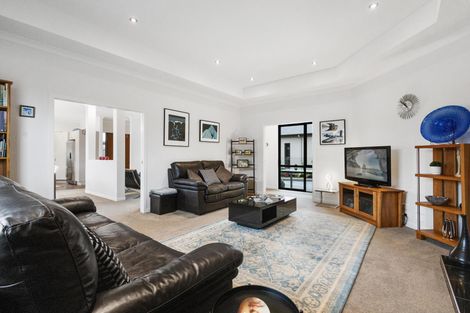 Photo of property in 19c Cooper Crescent, Cambridge, 3434