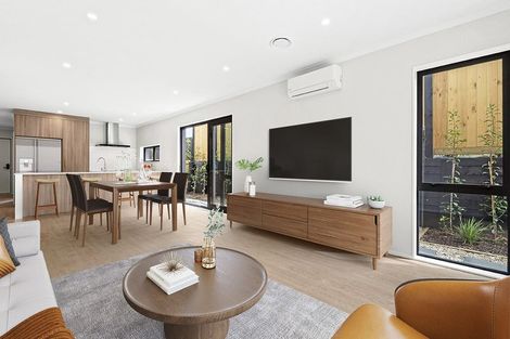 Photo of property in 1/3 Parapara Place, Albany, 0632