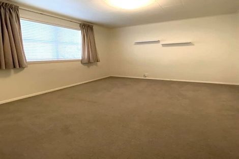 Photo of property in 172 Main Road South, Raumati South, Paraparaumu, 5032