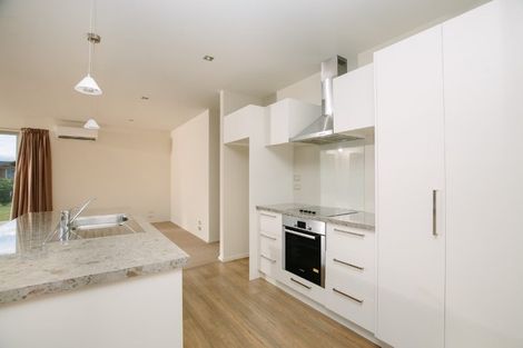 Photo of property in 7 Sunnyside Lane, Wanaka, 9305