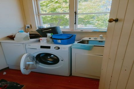 Photo of property in 27 Hollyford Avenue, Bryndwr, Christchurch, 8053