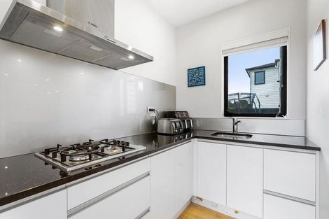 Photo of property in 1 Crompton Place, Orewa, 0931