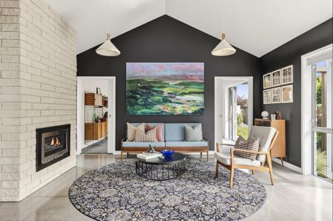 Photo of property in 33 Jarrett Terrace, Leamington, Cambridge, 3432