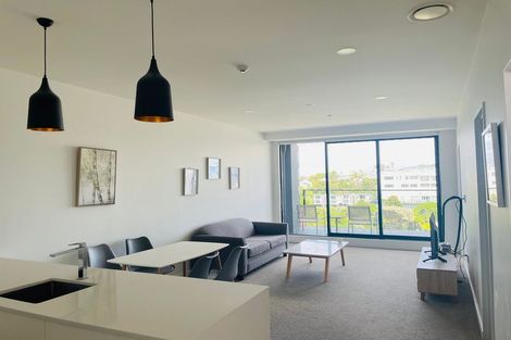 Photo of property in 415/19 Rawene Road, Birkenhead, Auckland, 0626