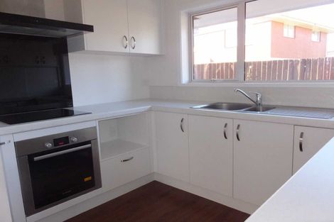 Photo of property in 2/11 Powell Crescent, Ilam, Christchurch, 8041