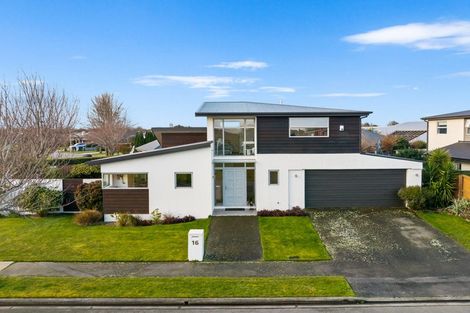 Photo of property in 16 East Ellington Drive, Mairehau, Christchurch, 8052