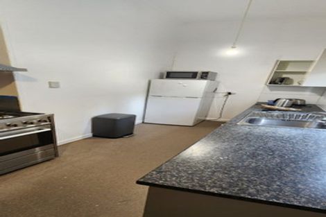 Photo of property in 60 Kelburn Parade, Kelburn, Wellington, 6012