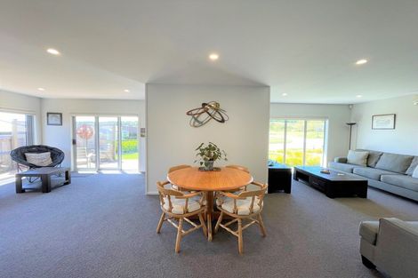 Photo of property in 25 Victoria Street, Richmond Heights, Taupo, 3330