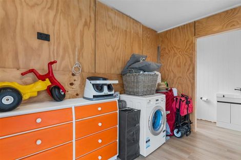 Photo of property in 113 Weka Street, Whangamata, 3620