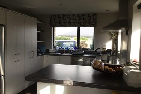 Photo of property in 43a Shortland Street, Wainoni, Christchurch, 8061