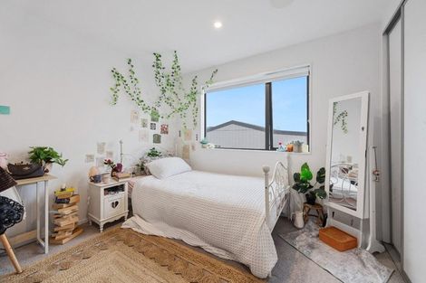 Photo of property in 25 Orona Place, Takanini, 2112
