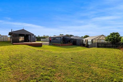 Photo of property in 126 Miranda Street, Stratford, 4332