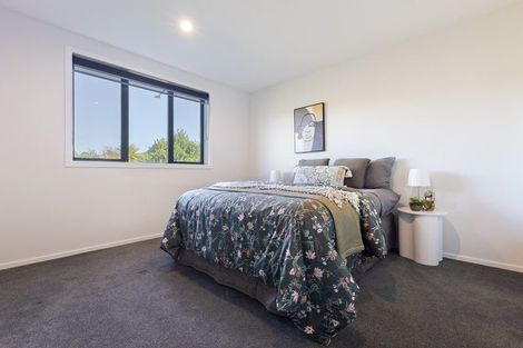Photo of property in 21 Ferndale Drive, Waikanae, 5036