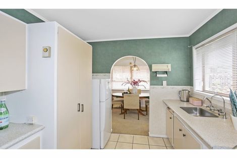 Photo of property in 21 Brynbela Court, Papakura, 2110