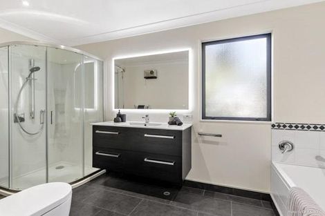 Photo of property in 87 Kemp Street, Kilbirnie, Wellington, 6022