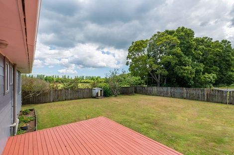 Photo of property in 62 Pukeroa Place, Papakura, 2110