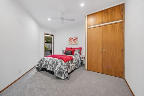 Photo of property in 3 Marlin Street, West Harbour, Auckland, 0618