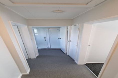 Photo of property in 5 Bay Drive, Titahi Bay, Porirua, 5022